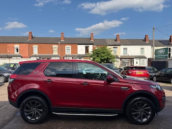 Used Land Rover Discovery Sport 2018 for sale - 79073703: Photo