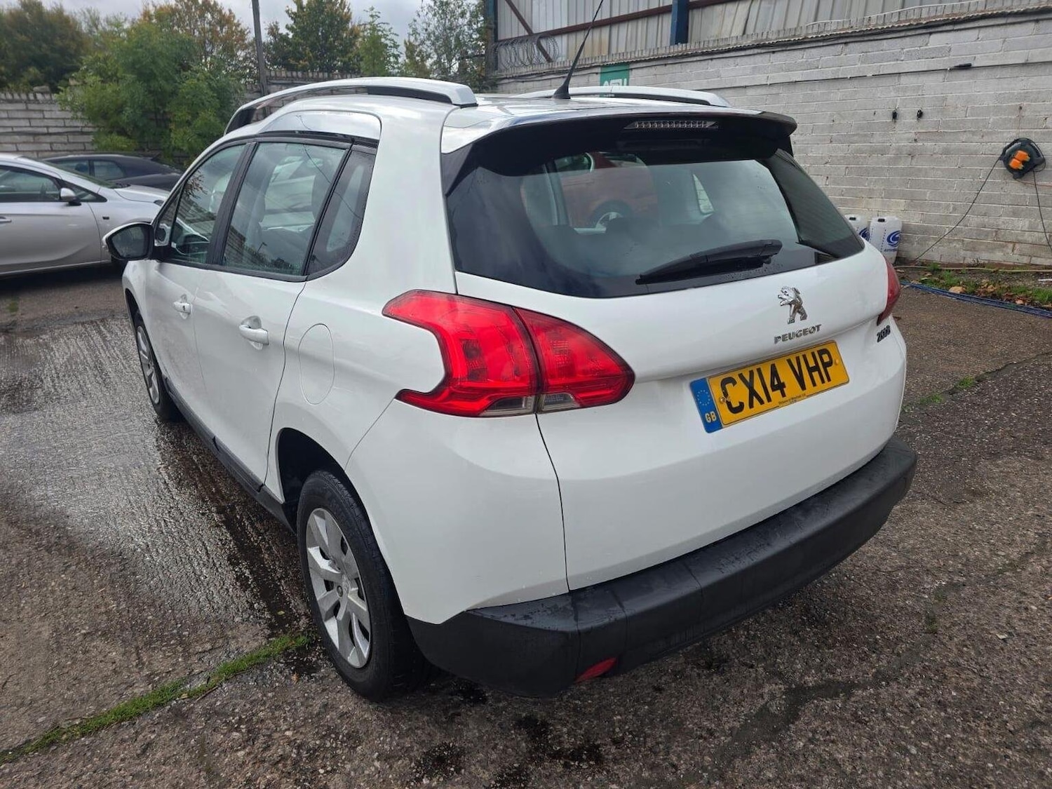 Used Peugeot 2008 2014 for sale - 76730071: Photo 5