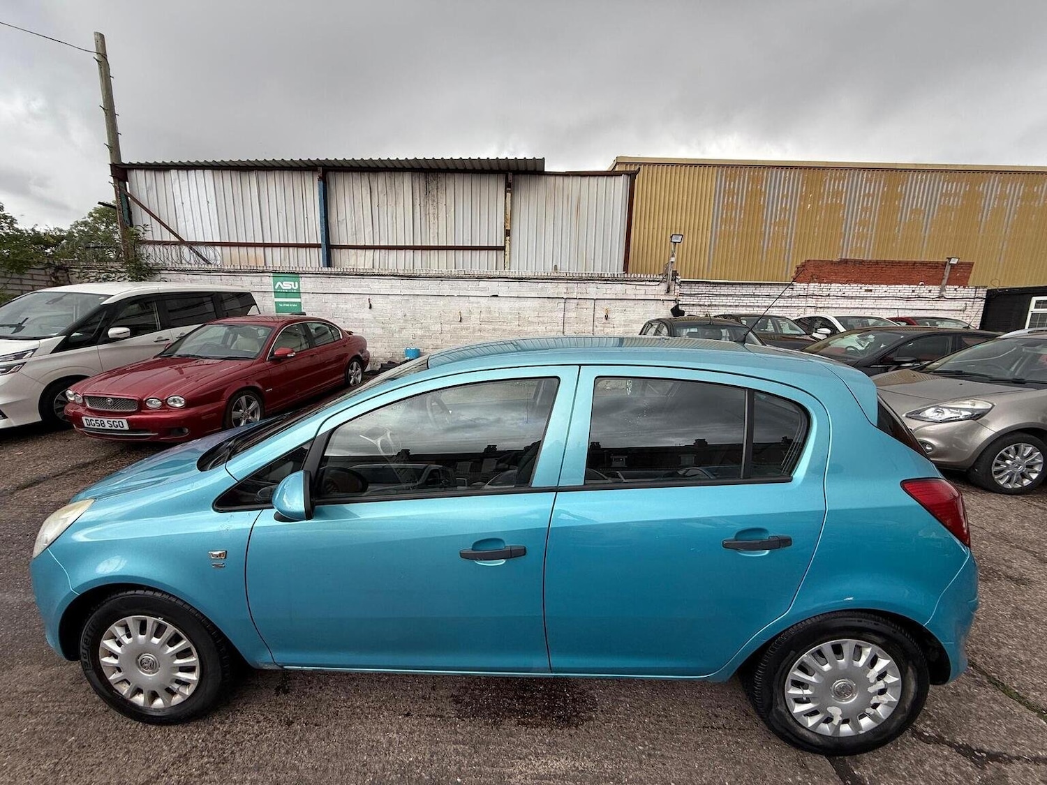 Used Vauxhall Corsa 2010 for sale - 76730078: Photo 6