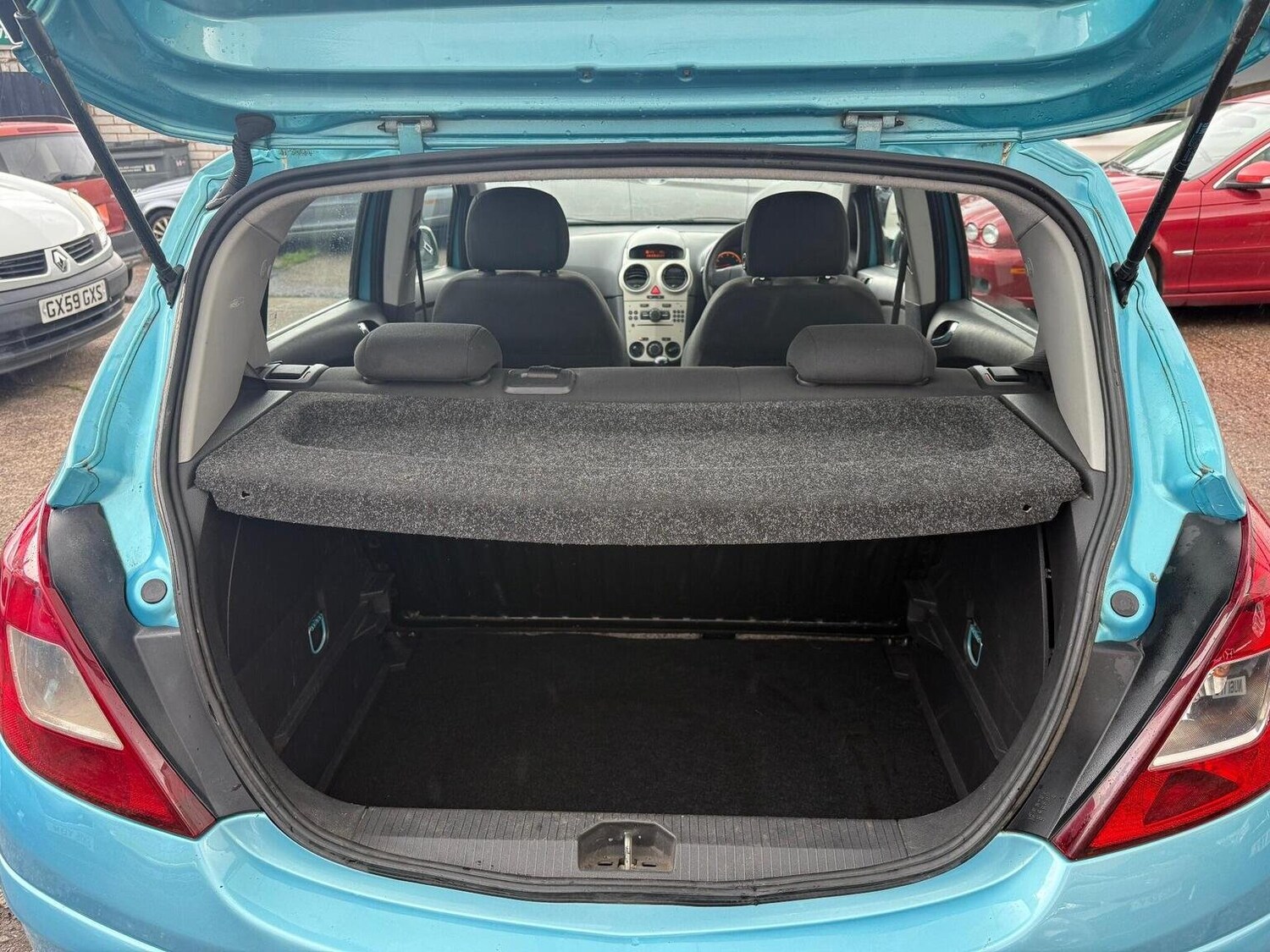 Used Vauxhall Corsa 2010 for sale - 76730078: Photo 9