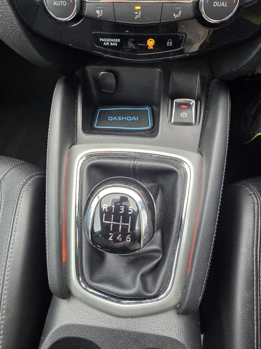 Used Nissan Qashqai 2015 for sale - 77595349: Photo 14