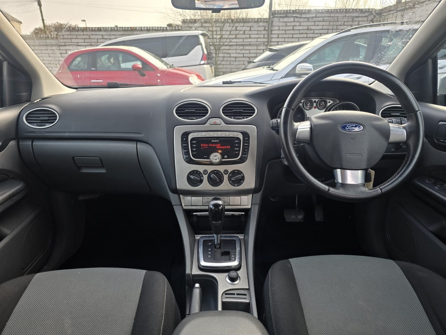 Used Ford Focus 2009 for sale - 78201949: Photo 11