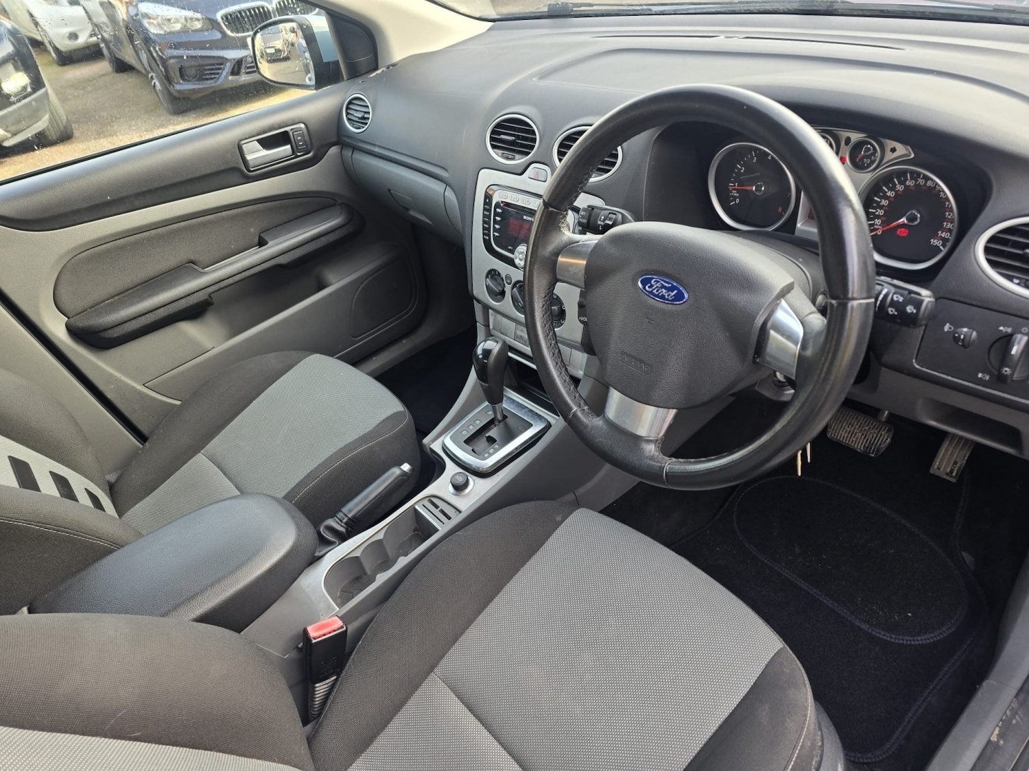 Used Ford Focus 2009 for sale - 78201949: Photo 8
