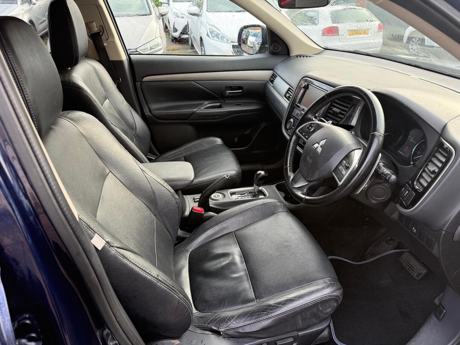 Used Mitsubishi Outlander 2013 for sale - 76725732: Photo 9