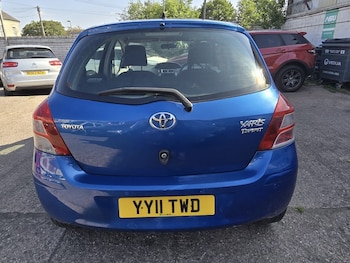 Used Toyota Yaris 2011 for sale - 79223041: Photo