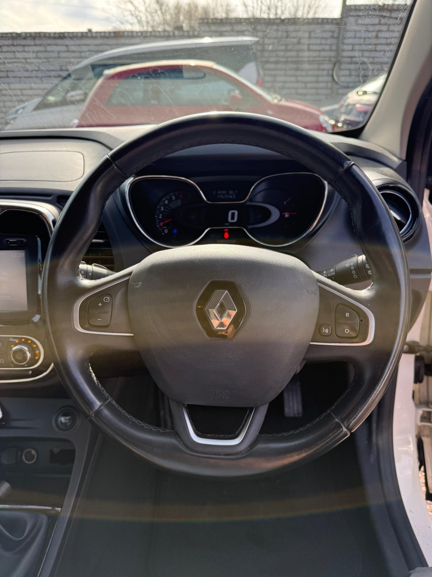 Used Renault Captur 2016 for sale - 77643763: Photo 13