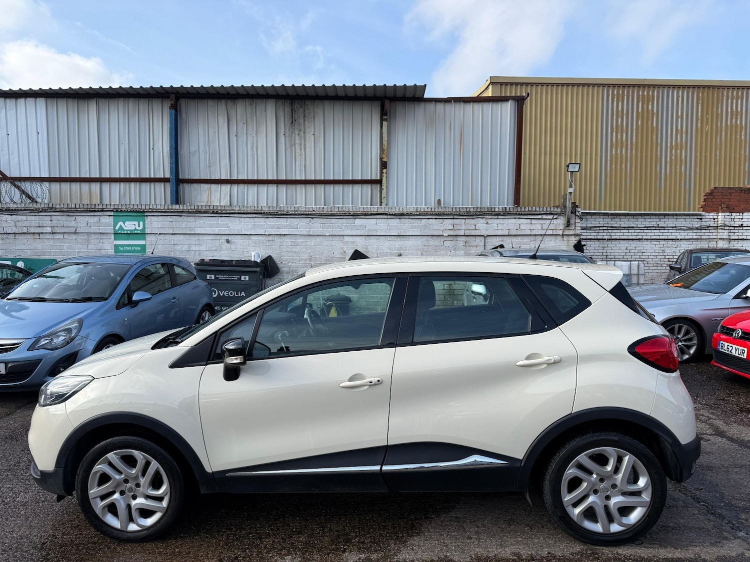 Used Renault Captur 2016 for sale - 77643763: Photo 6