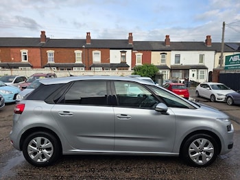Used Citroen C4 Picasso 2014 for sale - 76730083: Photo