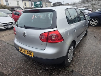Used Volkswagen Golf 2006 for sale - 76730057: Photo