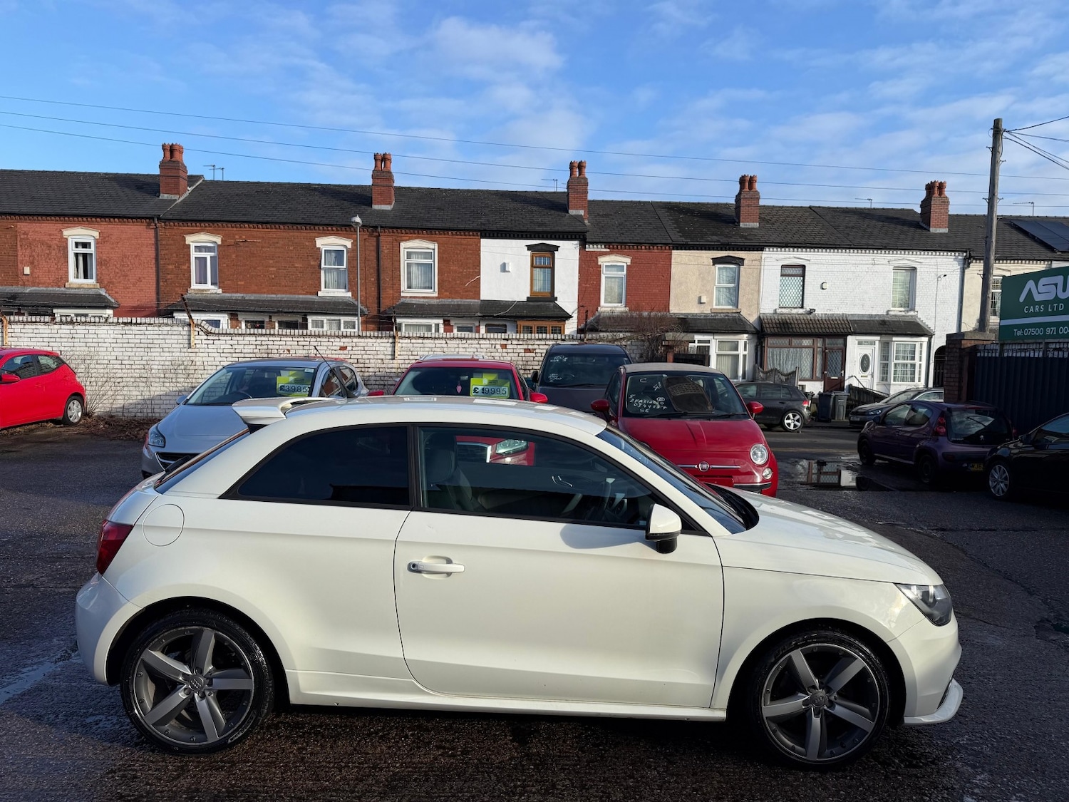 Used Audi A1 2011 for sale - 78084386: Photo 2