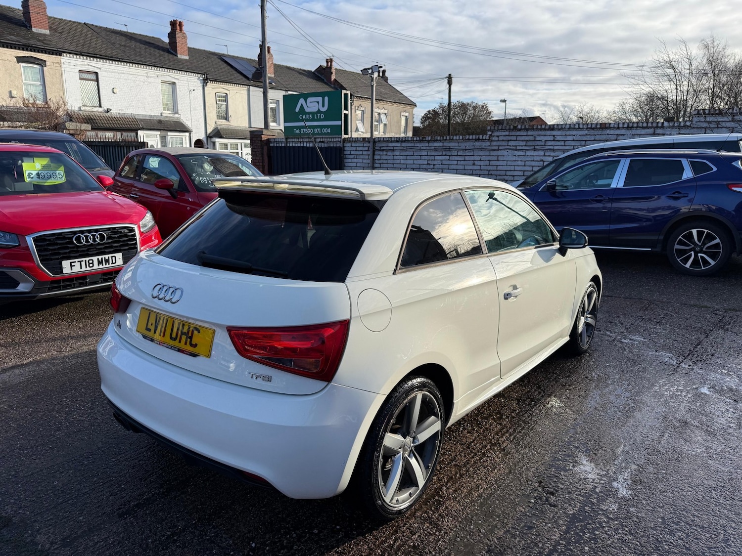 Used Audi A1 2011 for sale - 78084386: Photo 3