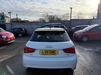 Used Audi A1 2011 for sale - 78084386: Photo