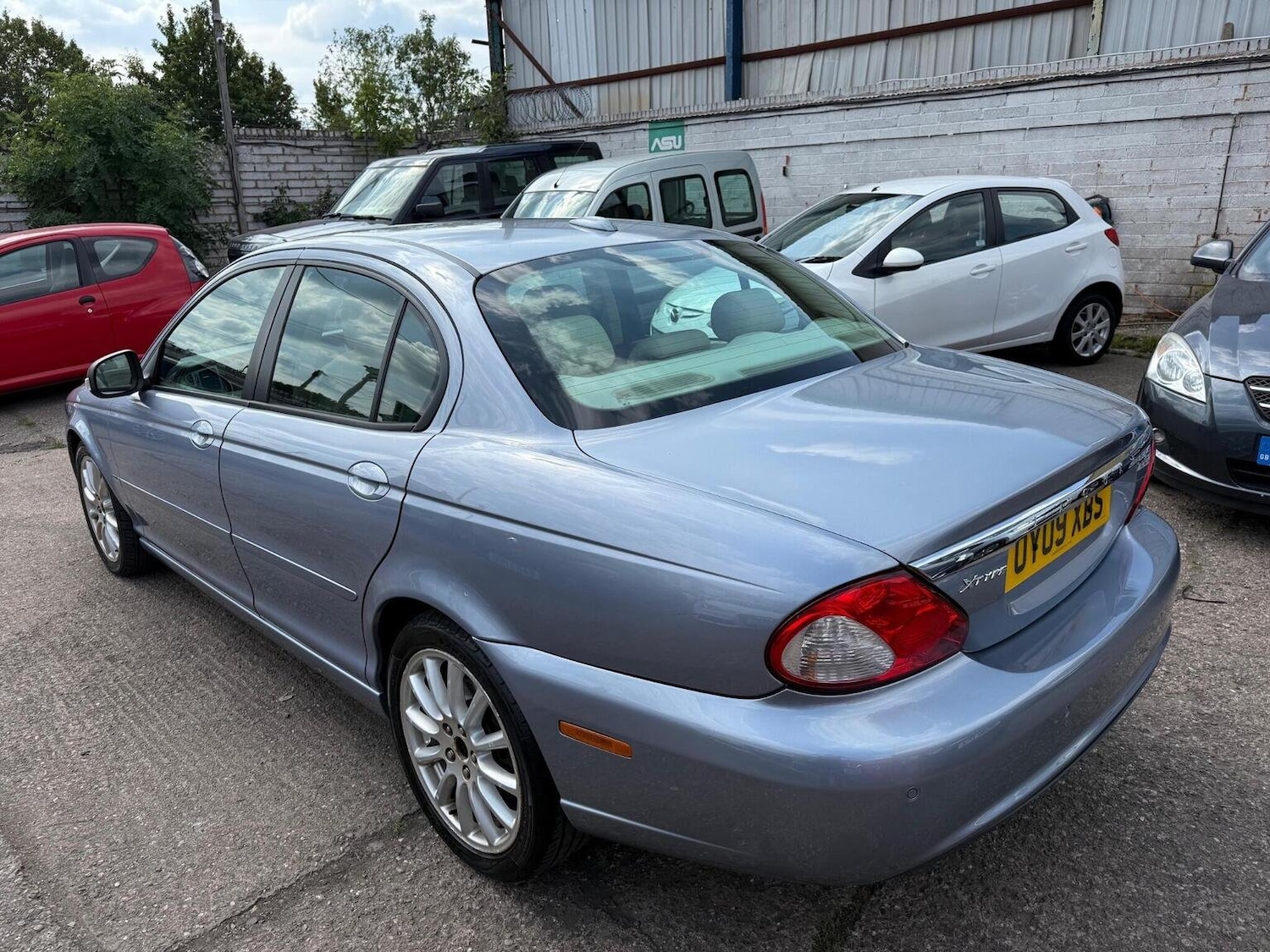 Used Jaguar X-Type 2009 for sale - 76730085: Photo 5