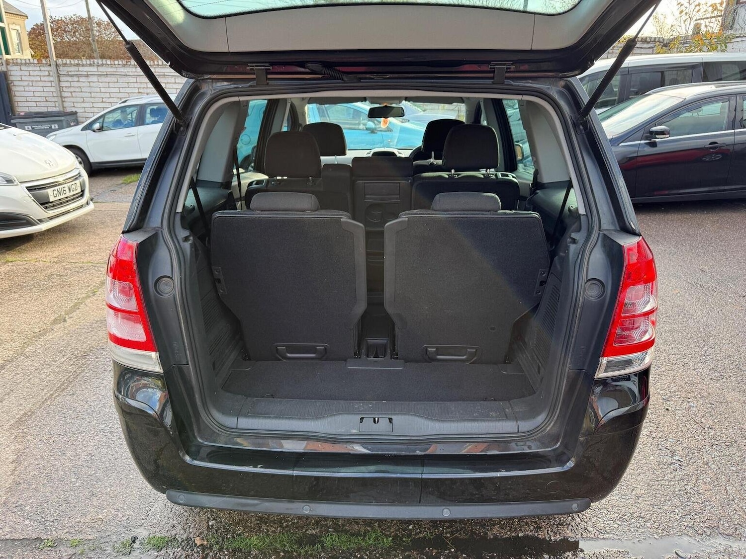 Used Vauxhall Zafira 2013 for sale - 76730066: Photo 9