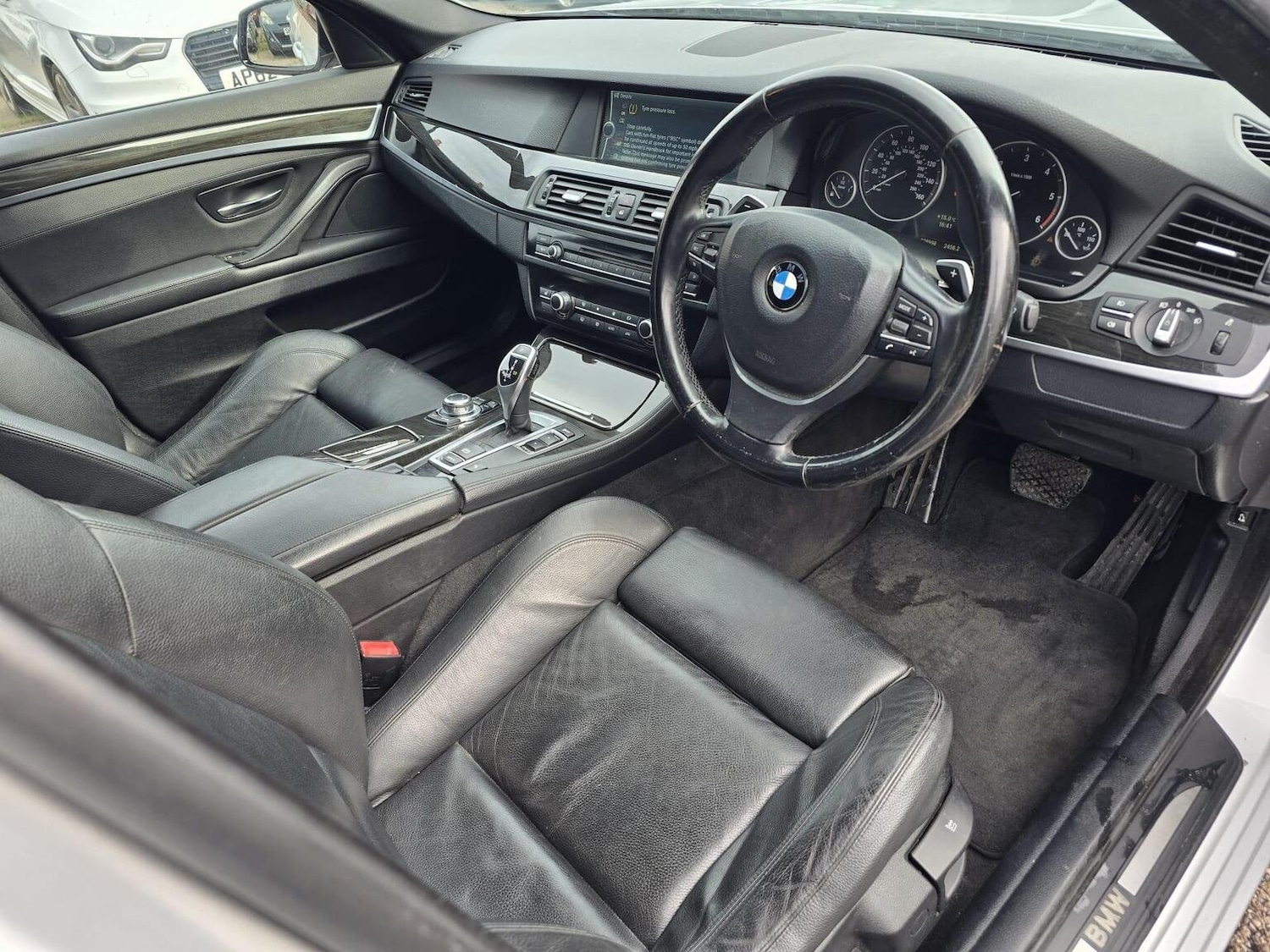 Used BMW 5 Series 2011 for sale - 76730080: Photo 13