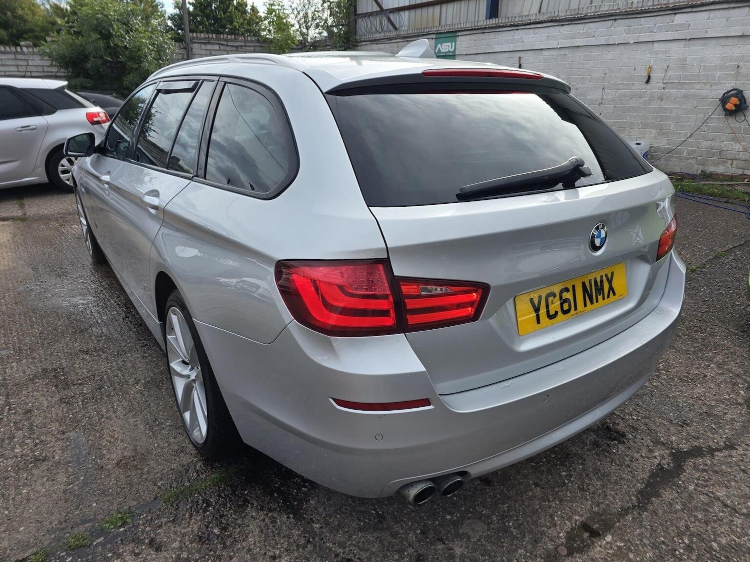 Used BMW 5 Series 2011 for sale - 76730080: Photo 5