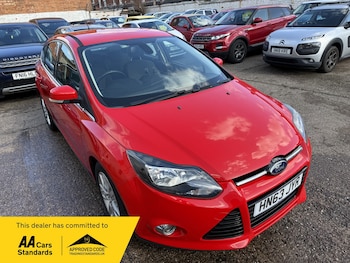 2013 - 1.6 125 Titanium Navigator 5dr Powershift