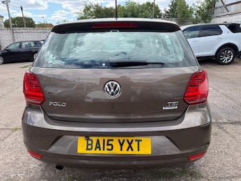 Used Volkswagen Polo 2015 for sale - 79463375: Photo
