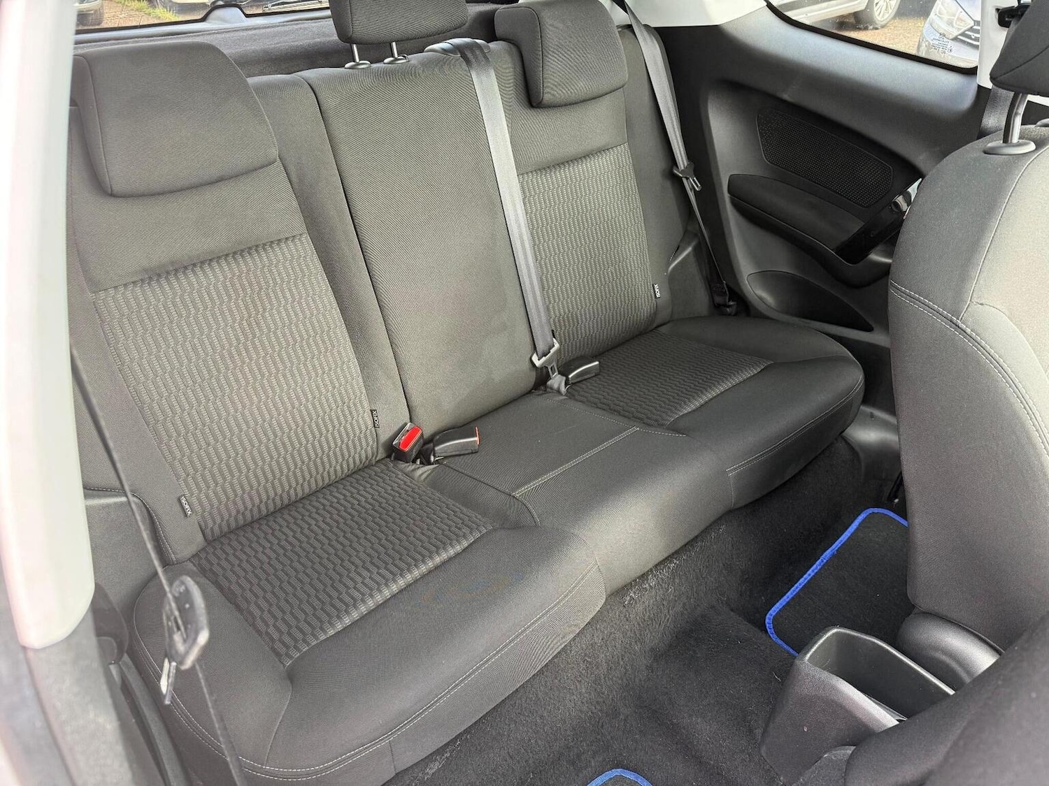 Used Peugeot 208 2014 for sale - 76730059: Photo 11