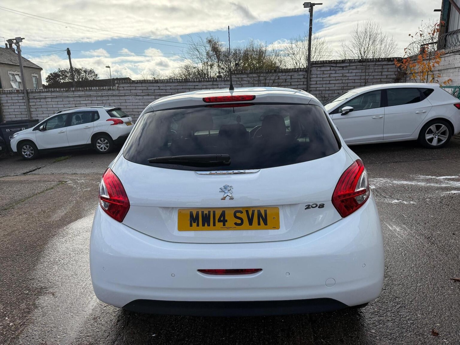 Used Peugeot 208 2014 for sale - 76730059: Photo 4