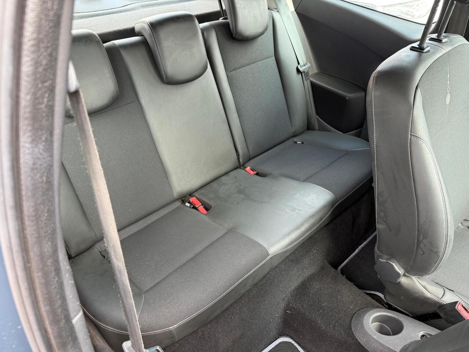 Used Renault Clio 2012 for sale - 76730084: Photo 11