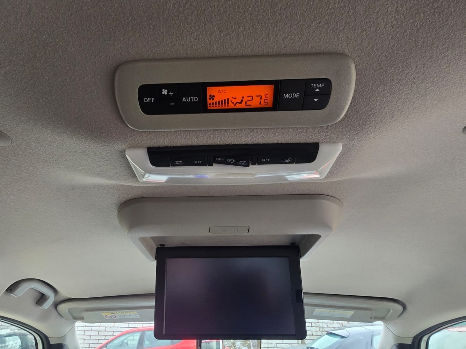 Used Nissan Serena 2026 for sale - 77377793: Photo 15