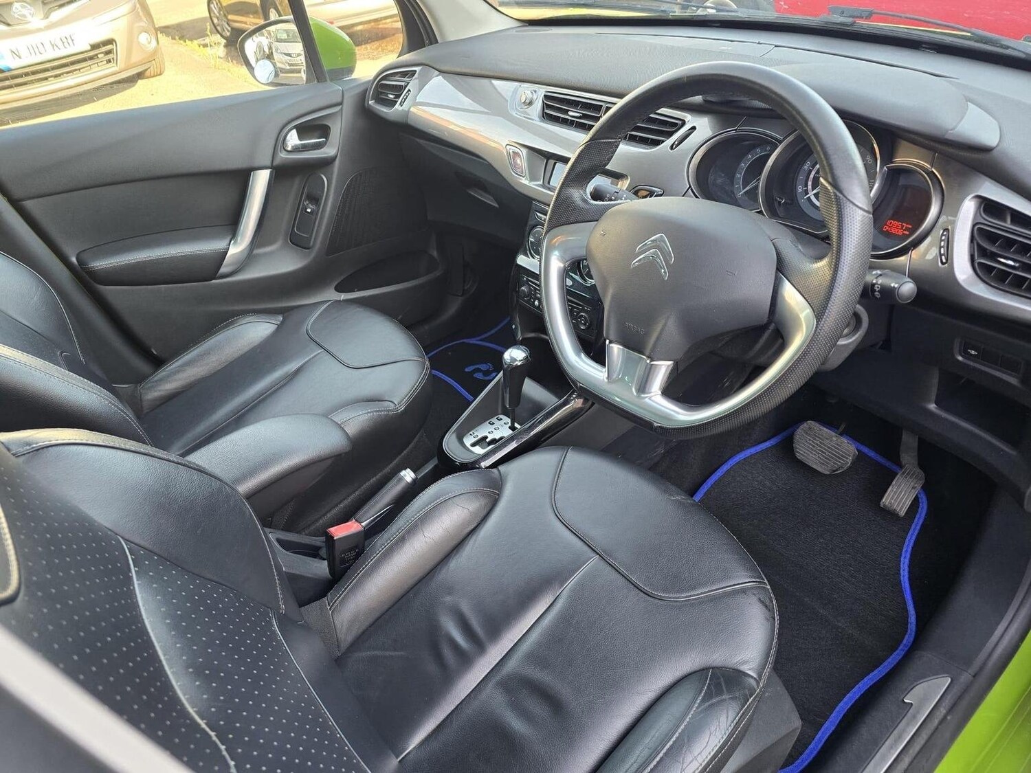 Used Citroen C3 2011 for sale - 76730092: Photo 10