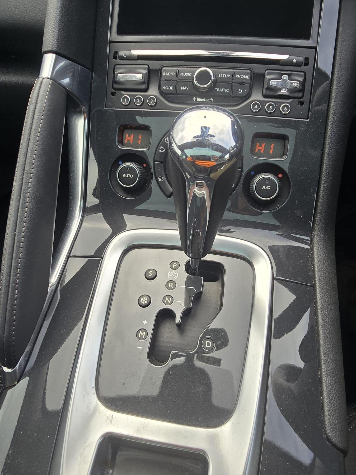 Used Peugeot 3008 2015 for sale - 76730075: Photo 16