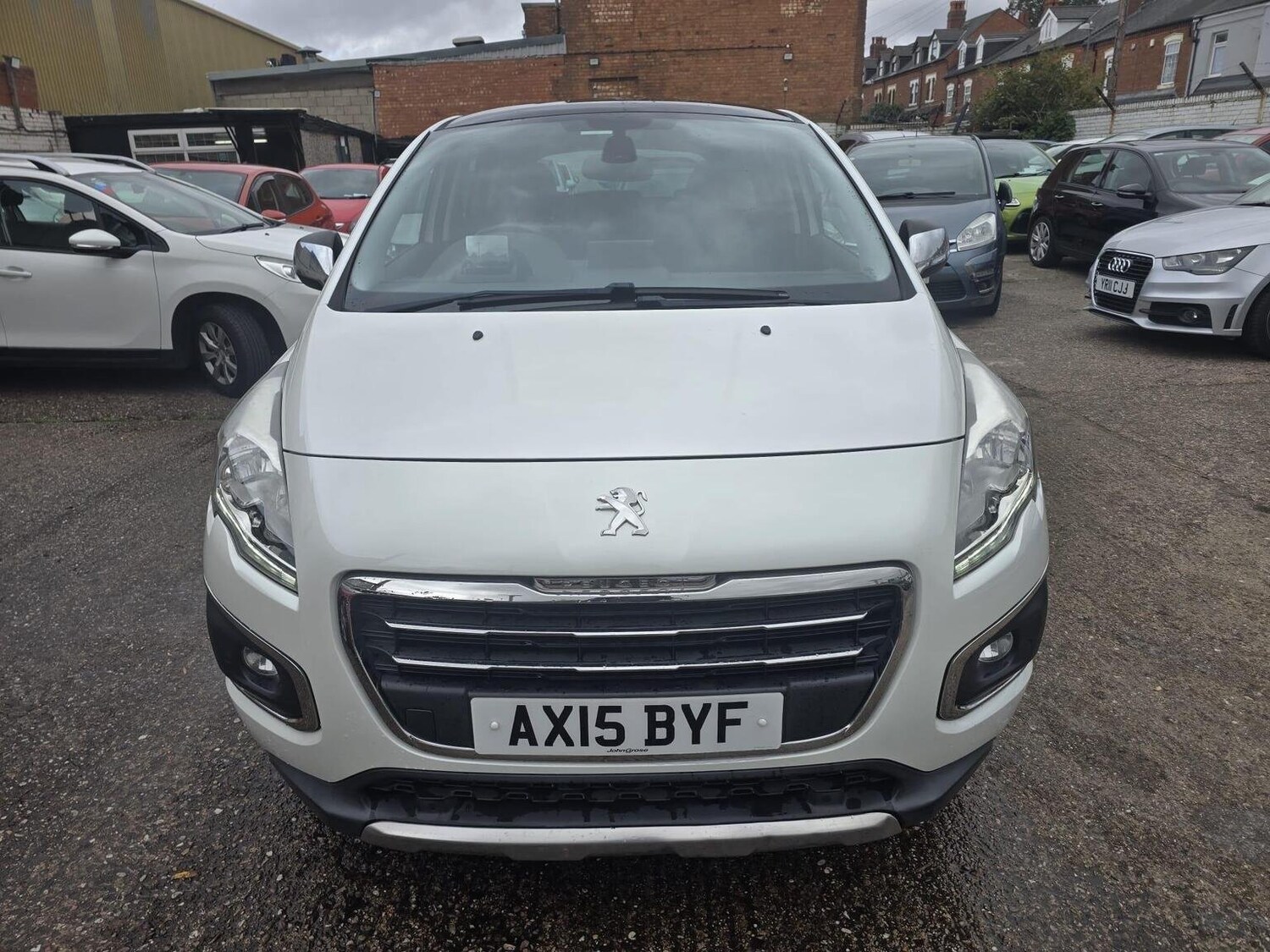 Used Peugeot 3008 2015 for sale - 76730075: Photo 8