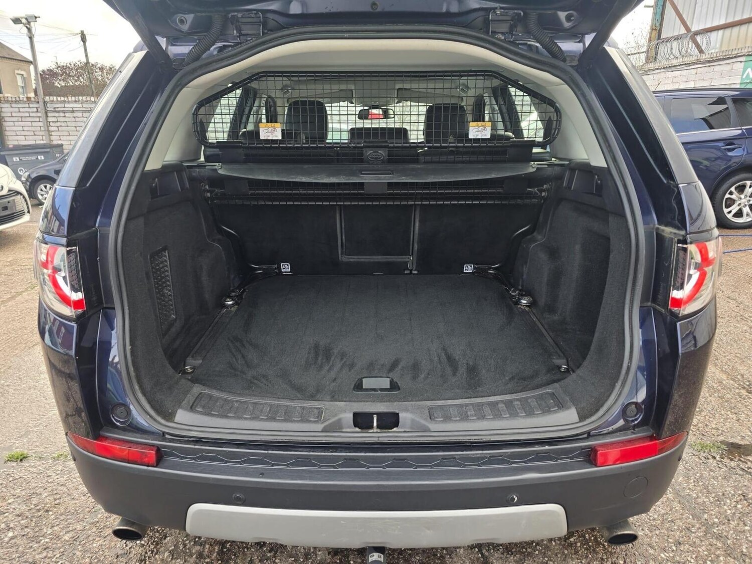 Used Land Rover Discovery Sport 2016 for sale - 76730064: Photo 13