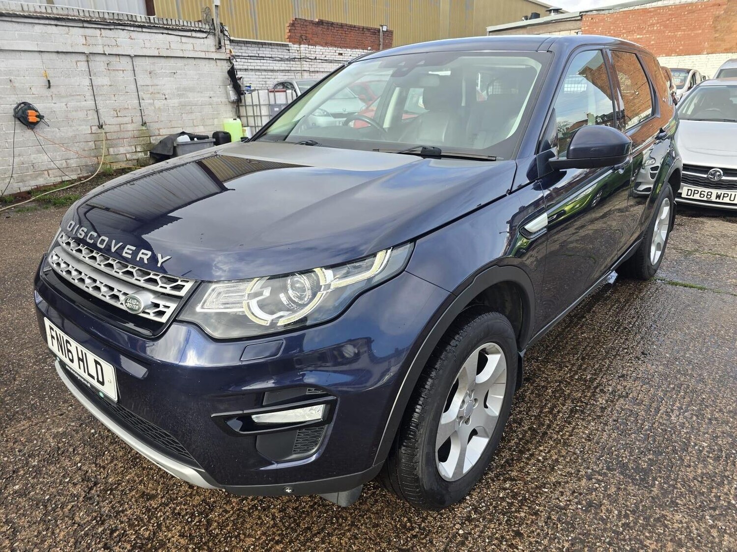 Used Land Rover Discovery Sport 2016 for sale - 76730064: Photo 7