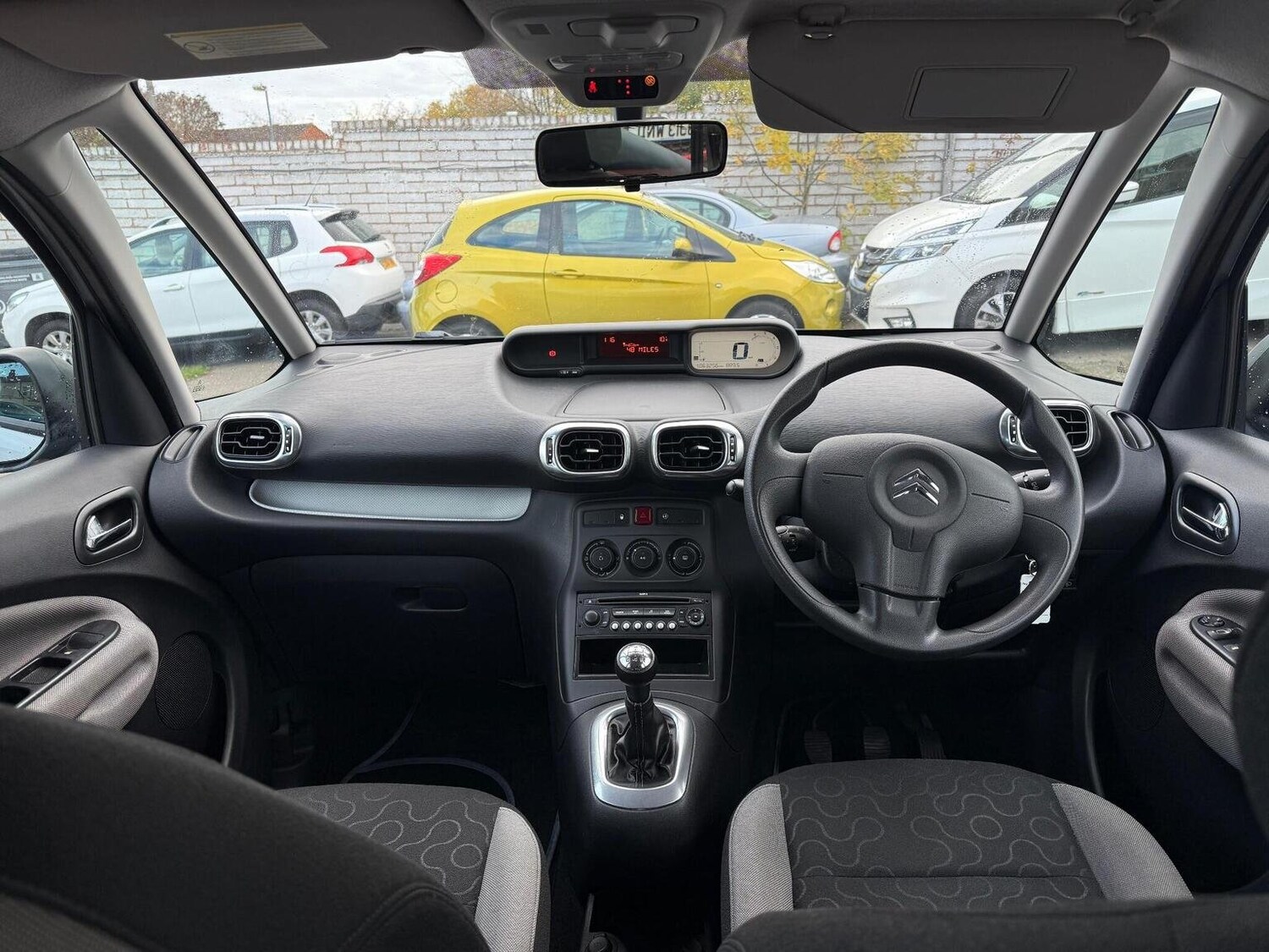 Used Citroen C3 Picasso 2009 for sale - 76730070: Photo 12