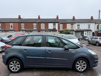 Used Citroen C4 Picasso 2011 for sale - 76730074: Photo