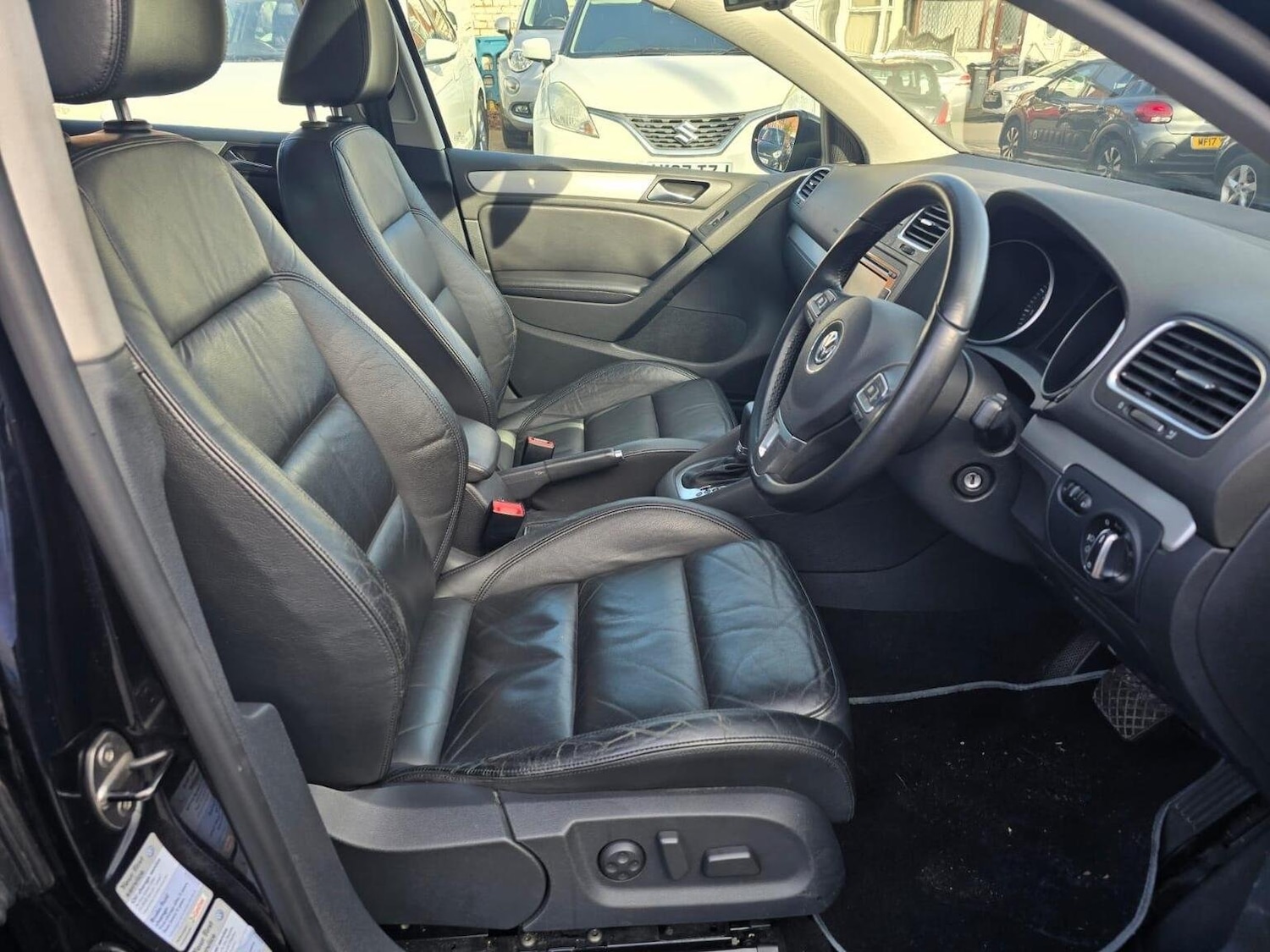 Used Volkswagen Golf 2023 for sale - 76730073: Photo 12