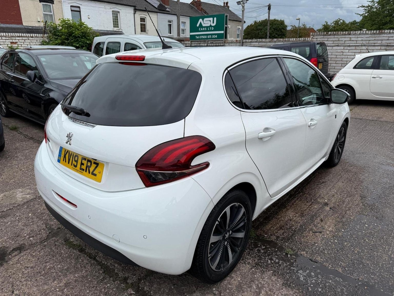 Used Peugeot 208 2019 for sale - 76730094: Photo 3