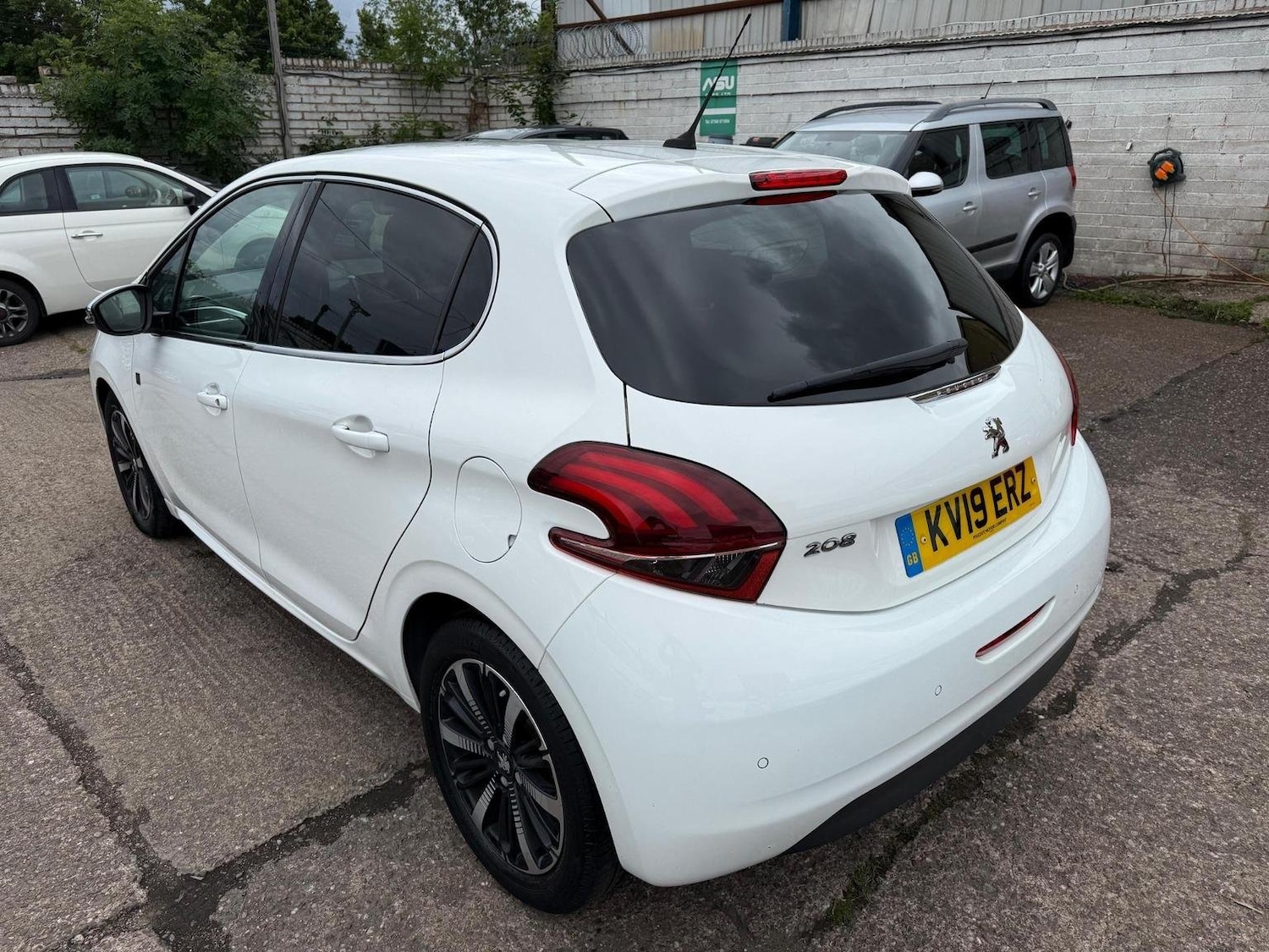 Used Peugeot 208 2019 for sale - 76730094: Photo 5