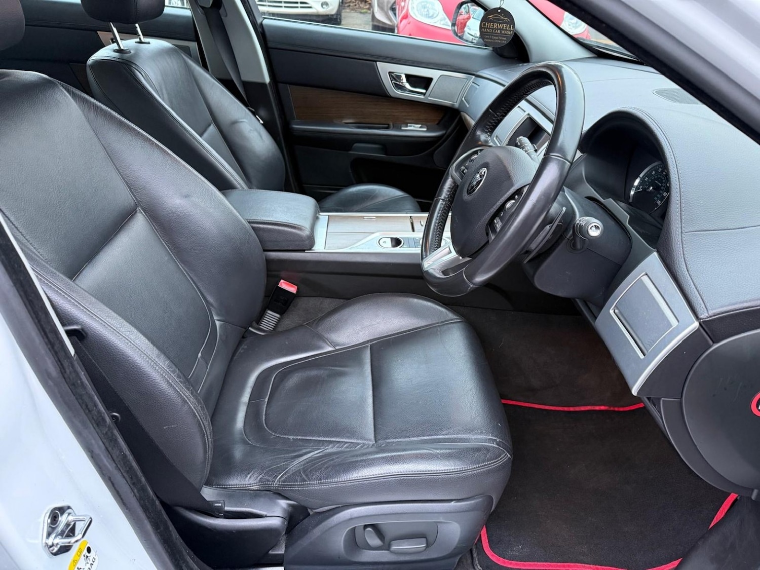 Used Jaguar XF 2014 for sale - 77020573: Photo 12