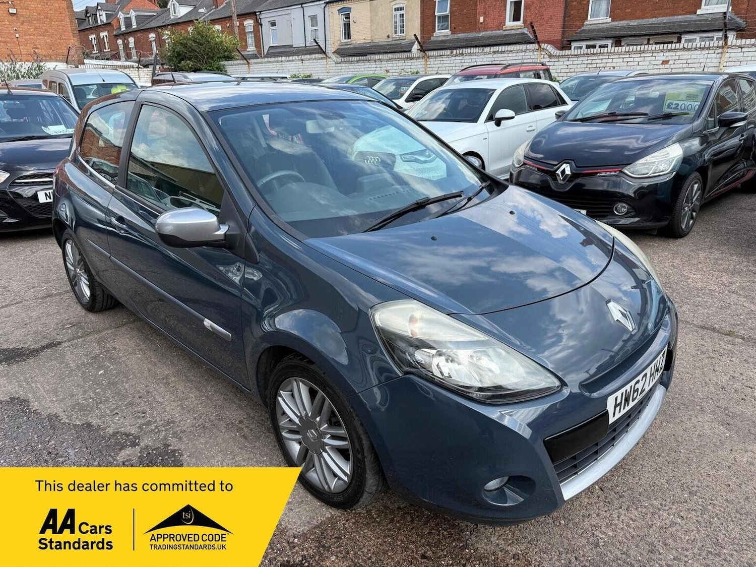 Used Renault Clio 2012 for sale - 76793098: Photo 1
