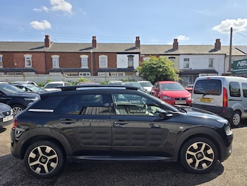 Used Citroen C4 Cactus 2018 for sale - 79631546: Photo