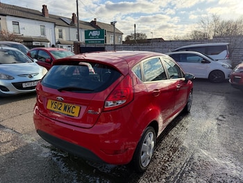 Used Ford Fiesta 2012 for sale - 77020557: Photo