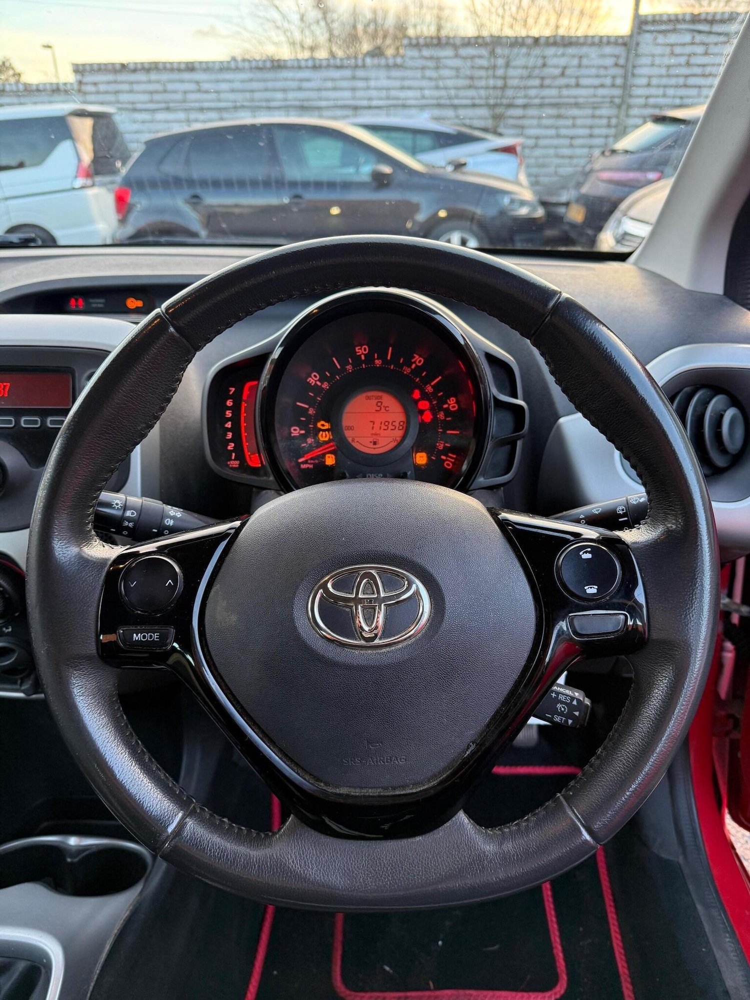 Used Toyota AYGO 2014 for sale - 76730060: Photo 13