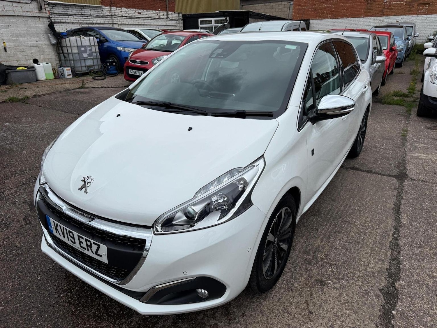 Used Peugeot 208 2019 for sale - 76793102: Photo 7