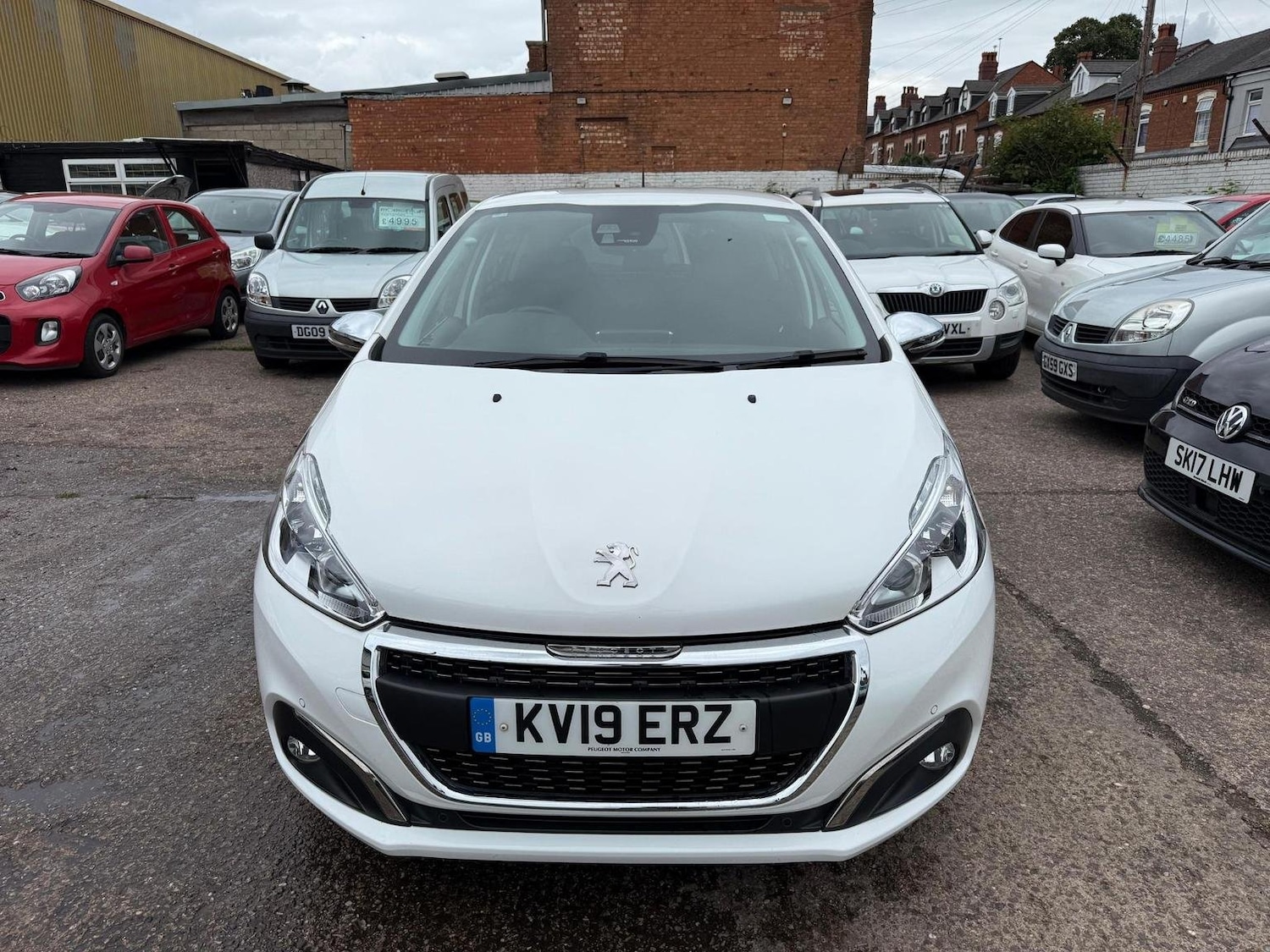 Used Peugeot 208 2019 for sale - 76793102: Photo 8