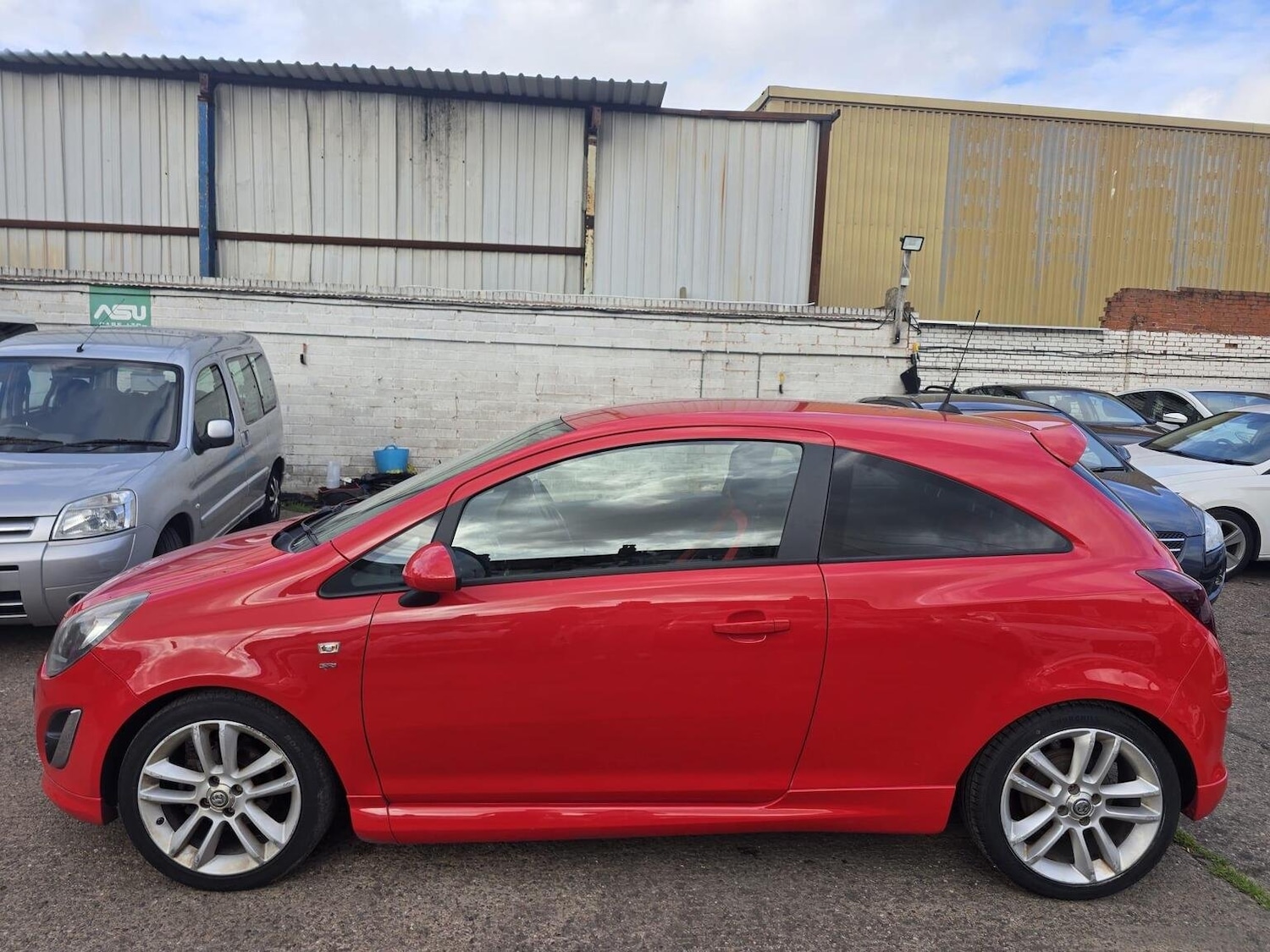 Used Vauxhall Corsa 2013 for sale - 76793095: Photo 6