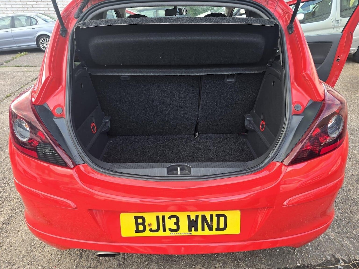 Used Vauxhall Corsa 2013 for sale - 76793095: Photo 9