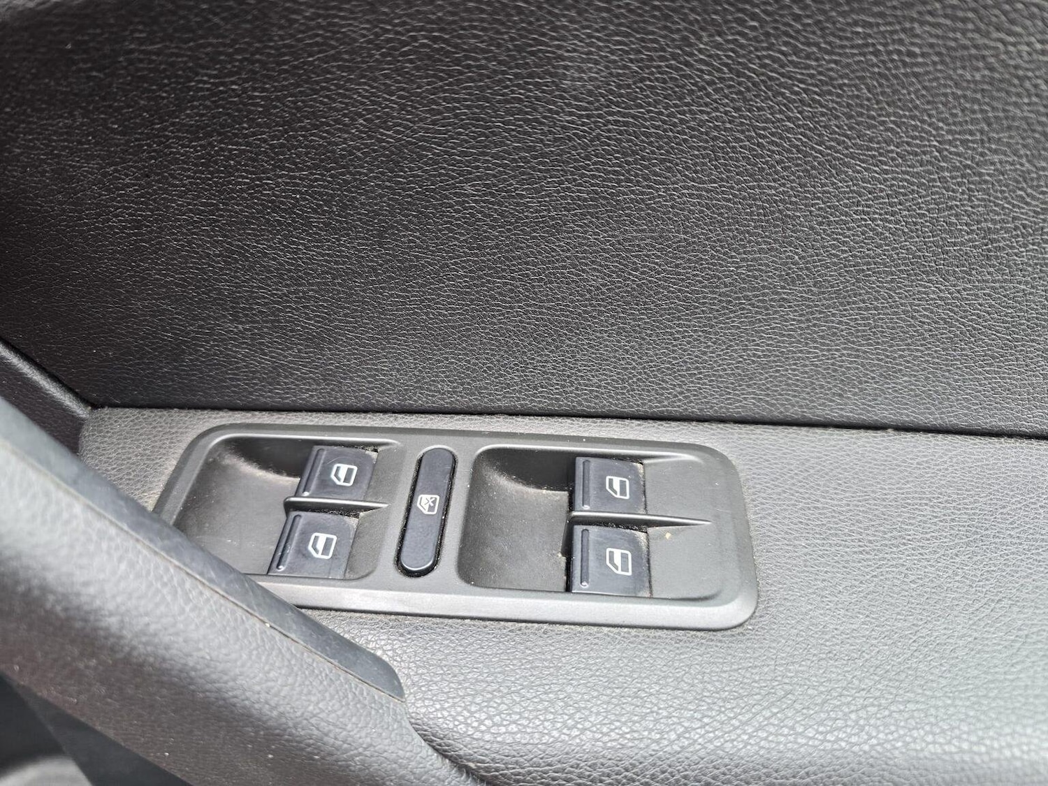 Used Skoda Yeti 2016 for sale - 76730086: Photo 14