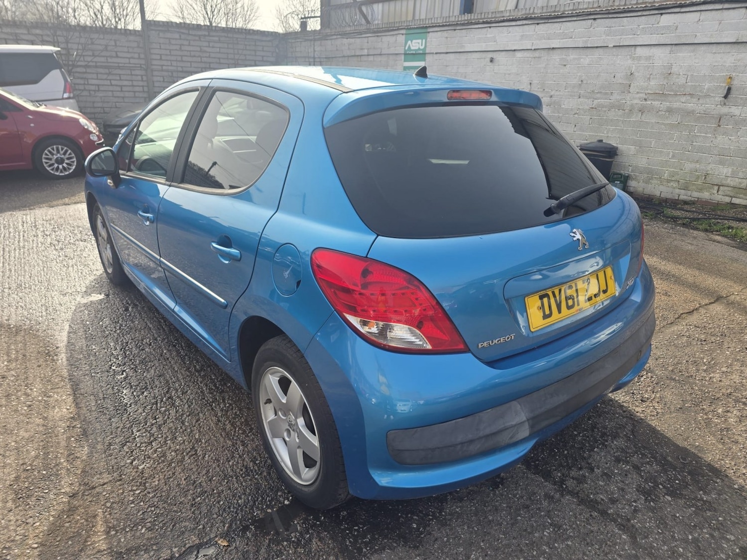 Used Peugeot 207 2011 for sale - 77766499: Photo 5