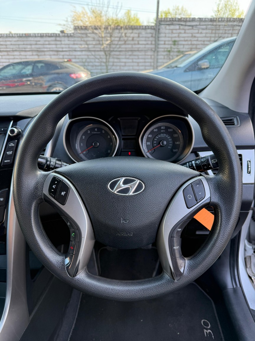 Used Hyundai i30 2012 for sale - 78182994: Photo 14