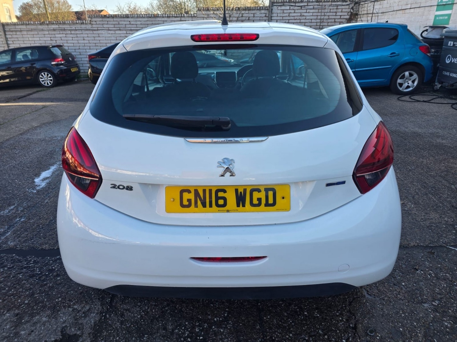 Used Peugeot 208 2016 for sale - 77921294: Photo 4