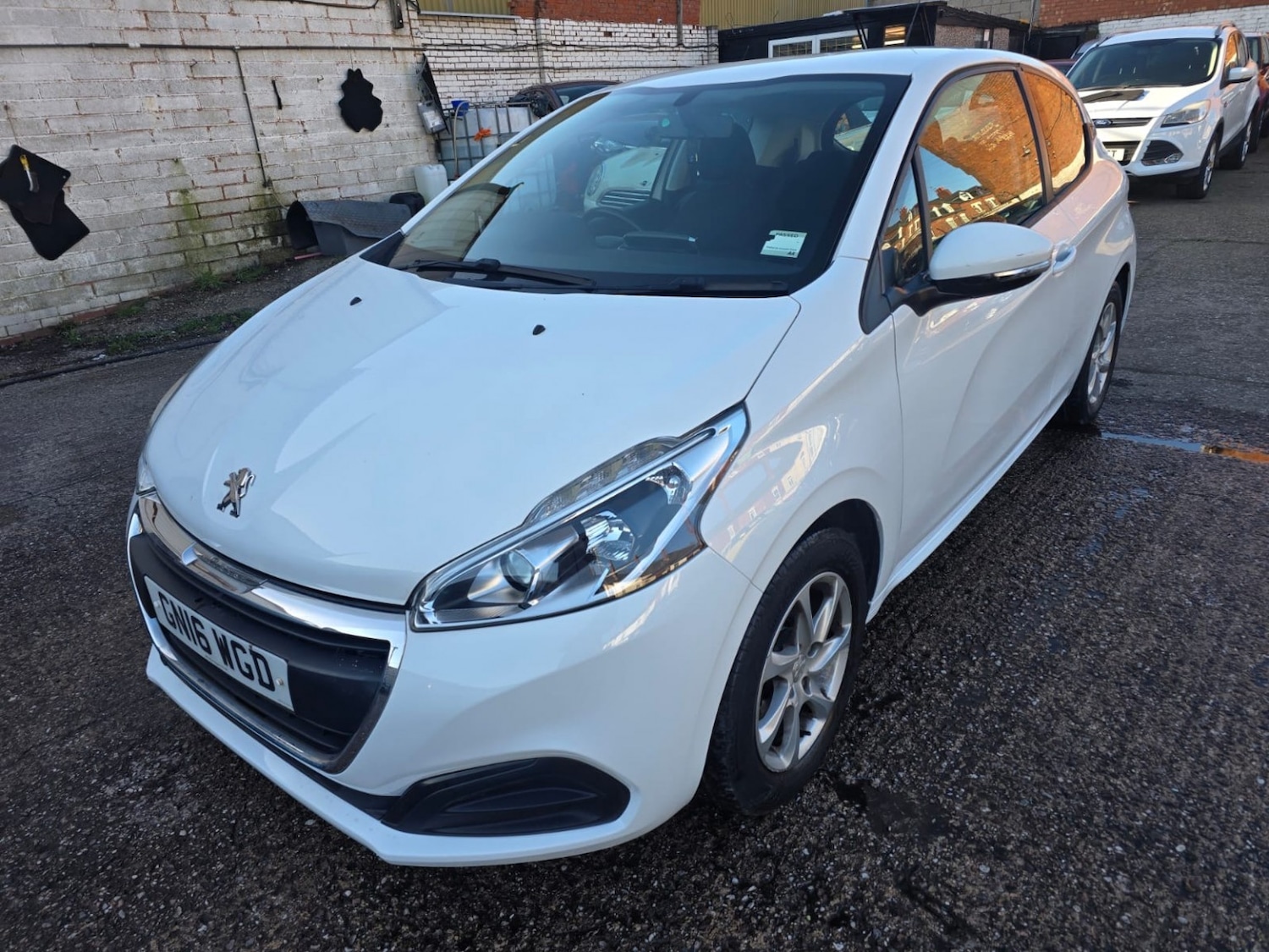 Used Peugeot 208 2016 for sale - 77921294: Photo 7